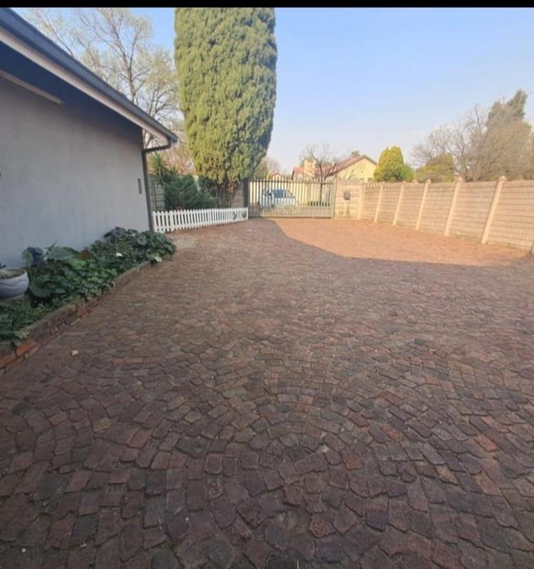 4 Bedroom Property for Sale in Vaal Park Ext 1 Free State